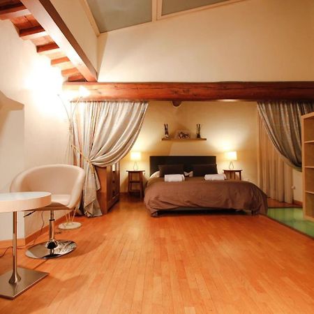 Santa Reparata Loft ฟลอเรนซ์ ภายนอก รูปภาพ