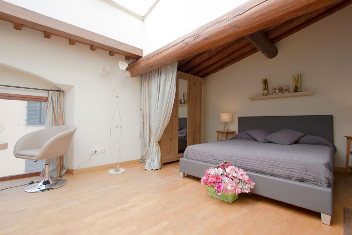 Santa Reparata Loft ฟลอเรนซ์ ภายนอก รูปภาพ